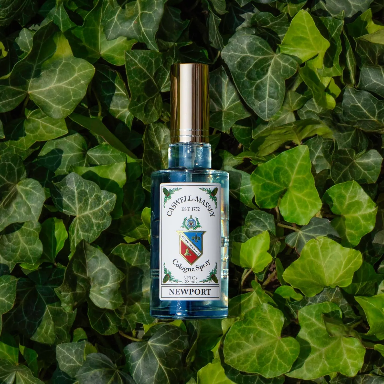 Caswell-Massey Gold Cap Newport Cologne Spray, Scents of Sandalwood, Cedar & Citrus, Fragrance For Men & Women, Made In The USA, 3 Oz