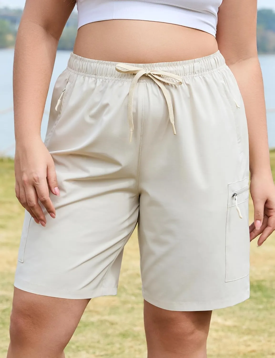 COOTRY Women's Plus Size 9'' Hiking Cargo Shorts Quick Dry Athletic Travel Golf Bermuda Shorts with Zipper Pockets