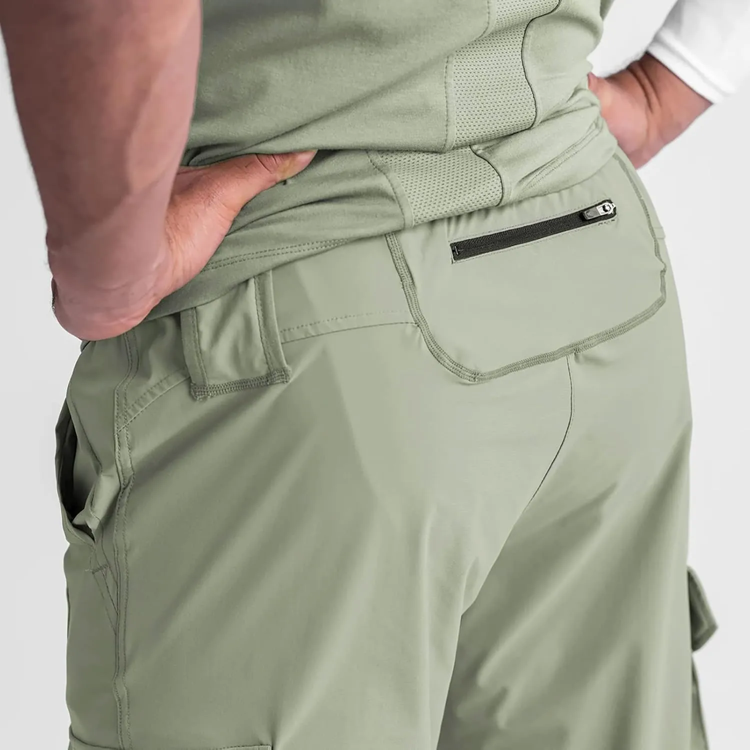 DIOTSR Mens Lightweight Joggers Pants, Cargo Athletic Sweatpants for Men, Slim Workout Pants with Pockets