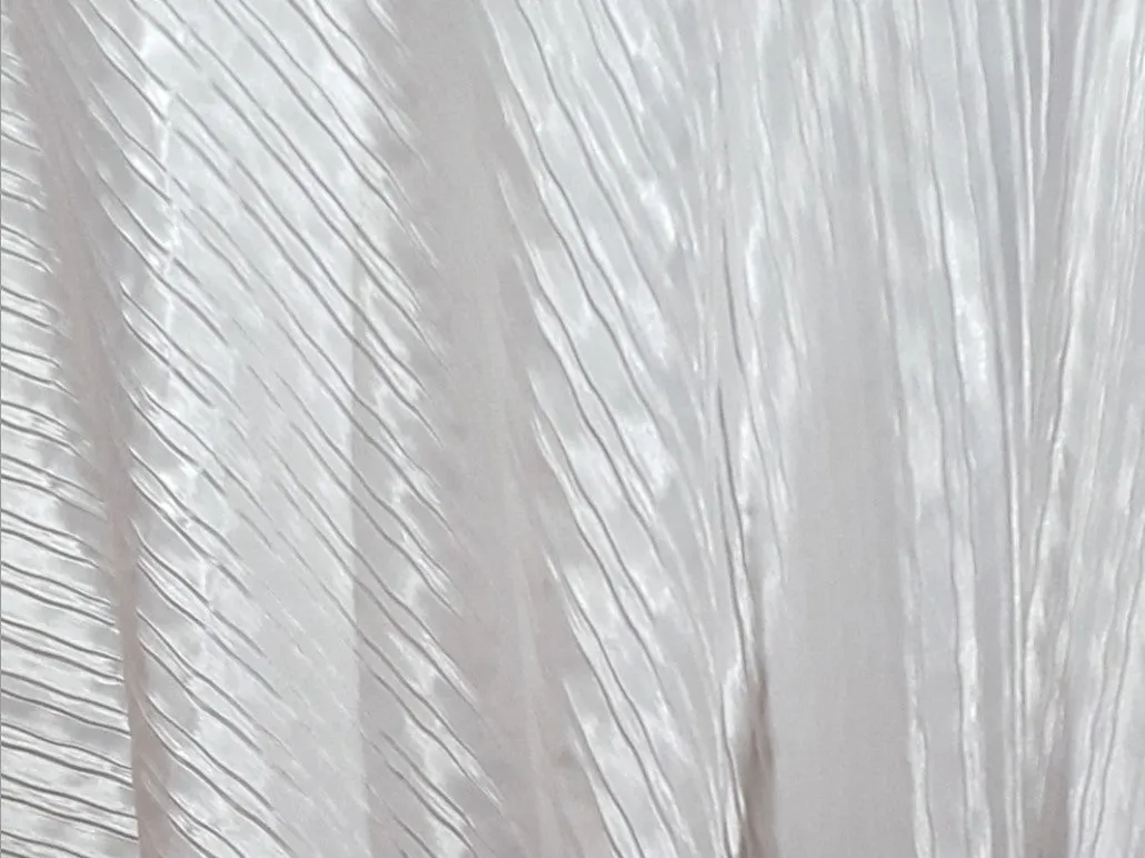 Italian Crush Satin Table Linens | Multiple Colors | 100% Polyester |