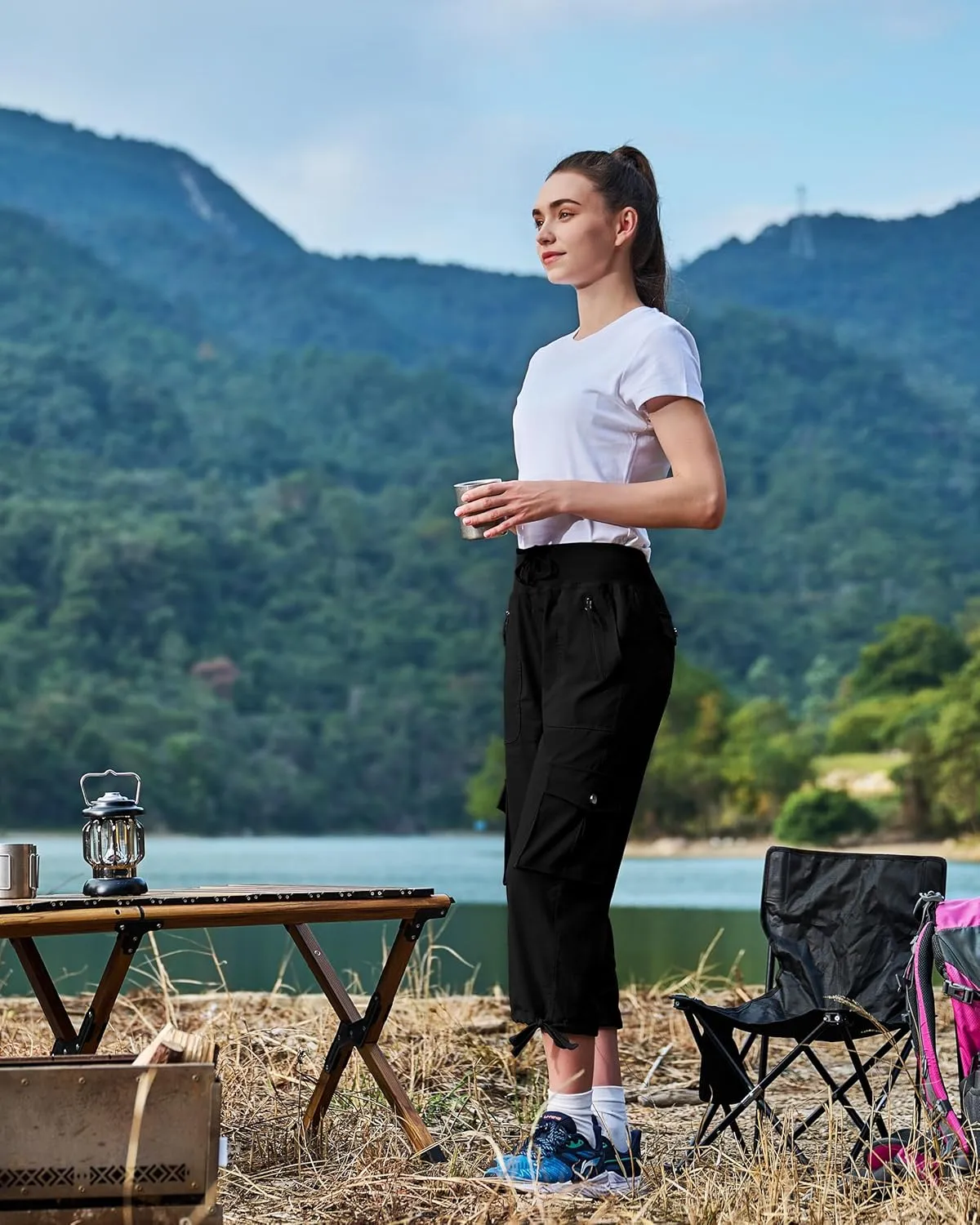 Ksmien Women's Hiking Capris Quick Dry Lightweight Ladies Summer Cargo Pants 8 Pockets for Travel Camping
