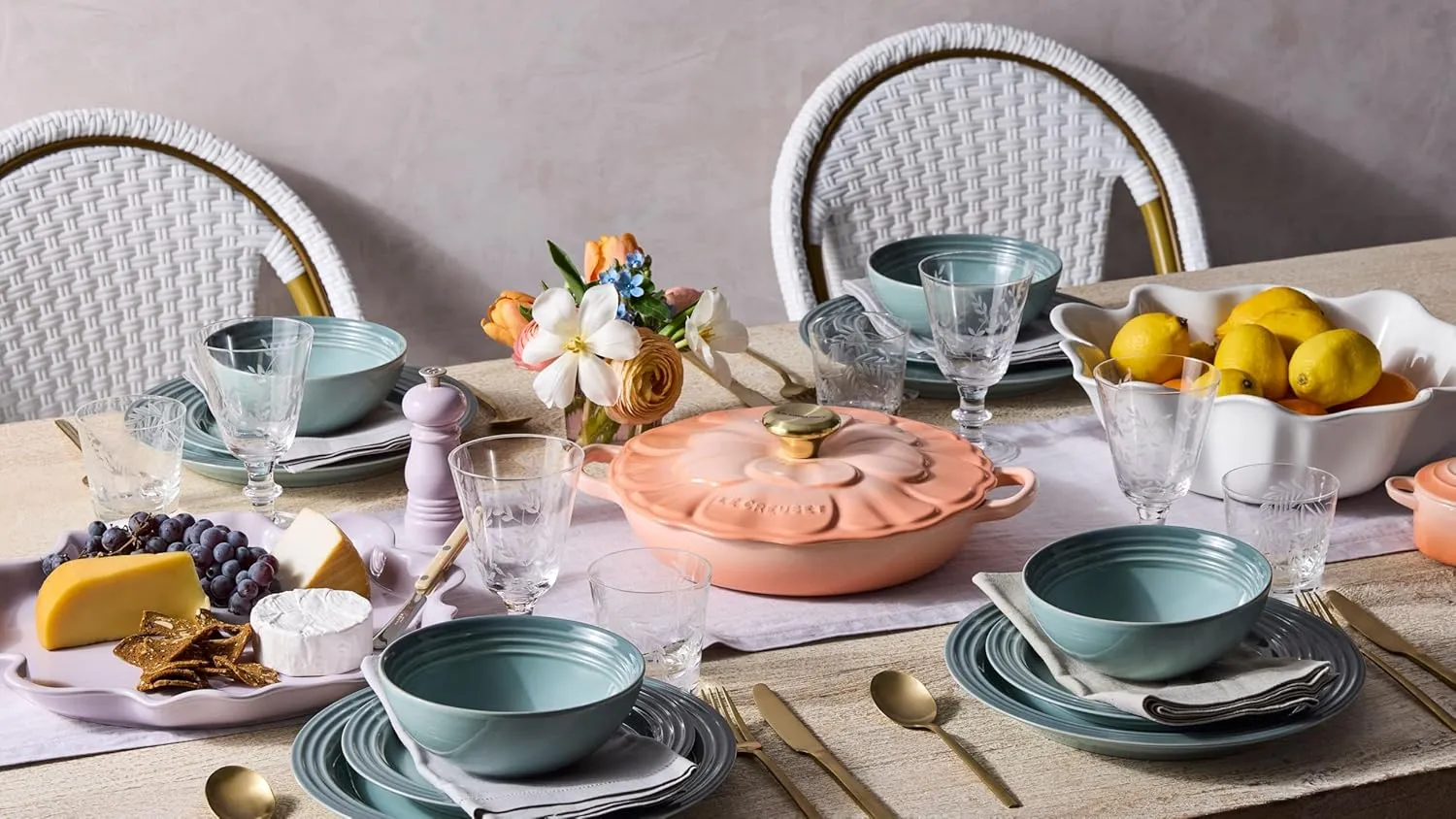 Le Creuset Stoneware Set of 4 Dinner Plates, 10.5" each, Sea Salt