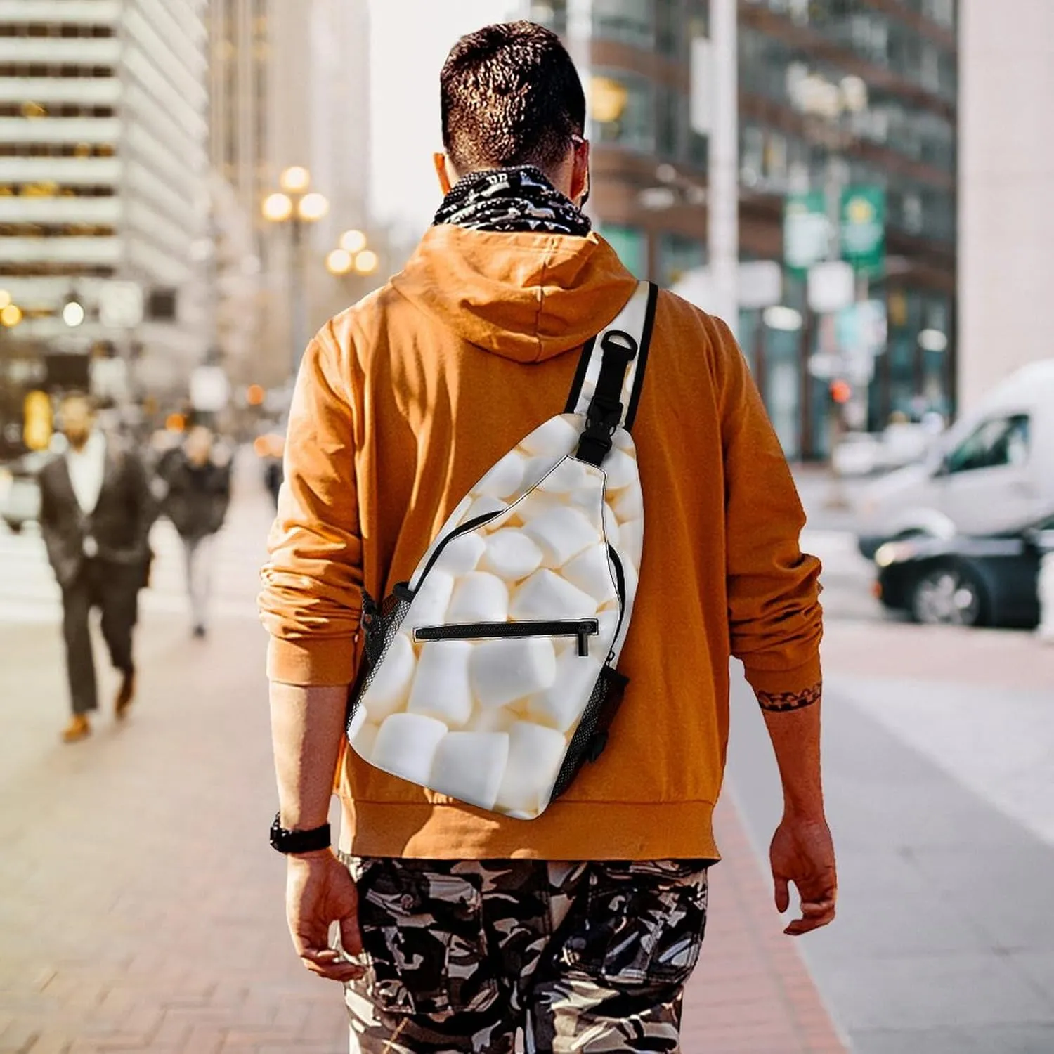 Marshmallow Durable And Adjustable Chest Bag There Are Pockets on The Outside for Unisex