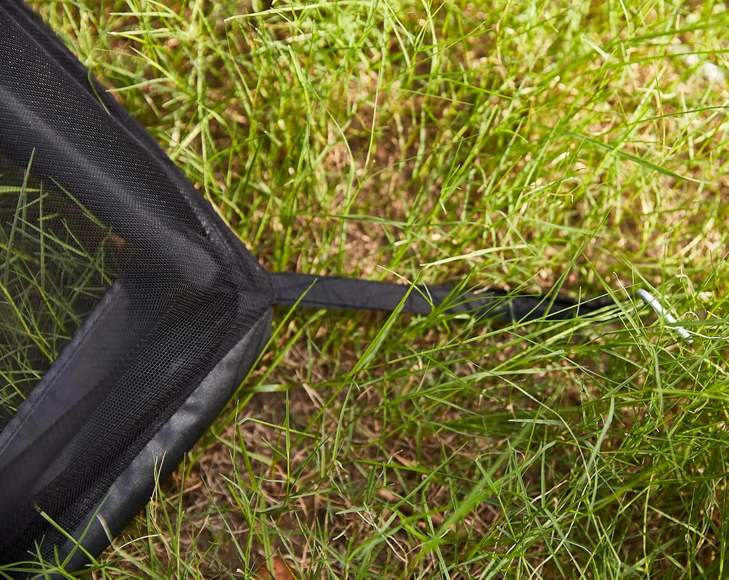Mengersi Mosquito Net, Extra Large Mosquito Netting Tent for Camping, Bed Canopy Bug Netting for Twin Bed, Patio, Camping, Outdoor & Travel (Black, Small)