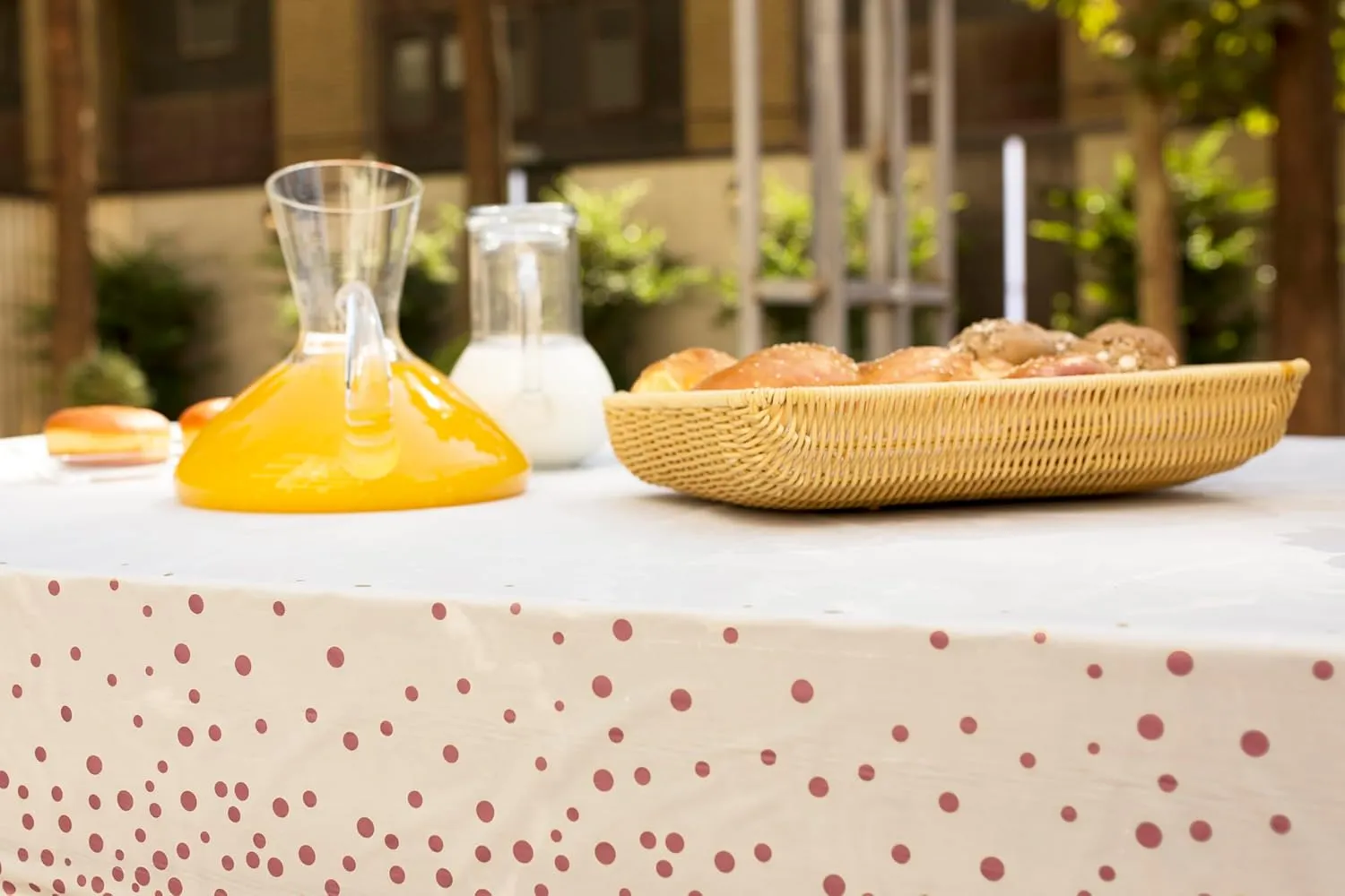 Neatiffy Disposable Plastic Table Cloth Roll with Slide Cutter | Waterproof Cover for Rectangle, Square, Oval Tables | Picnic, Party, Banquet, Birthdays, Weddings - White Rosegold Dots