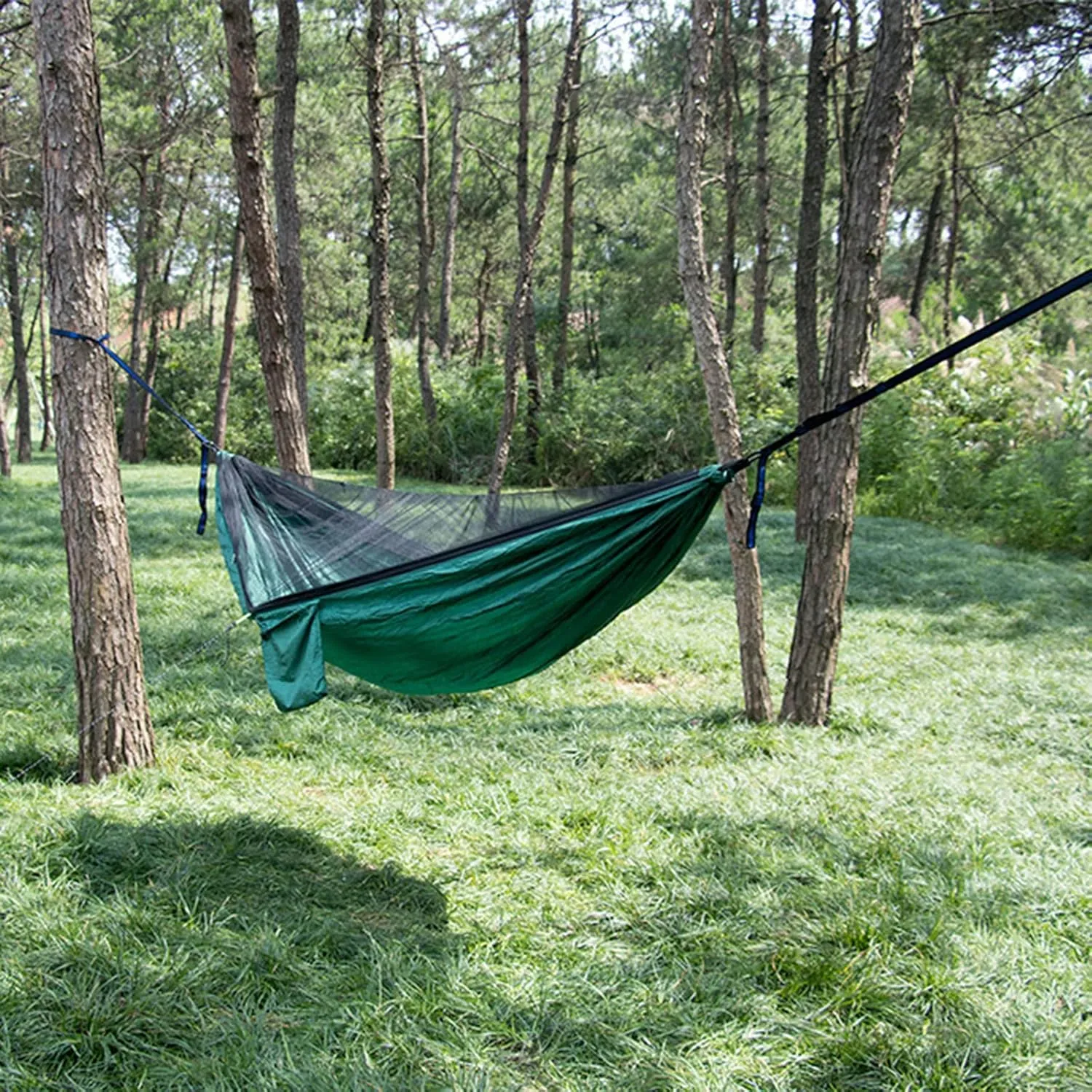Portable Hammocks, Camping Hammock with Mosquito Net,Travel Lightweight Hammocks with Tree Straps and Solid Carabiners, Hold Up to 660lbs (Black)
