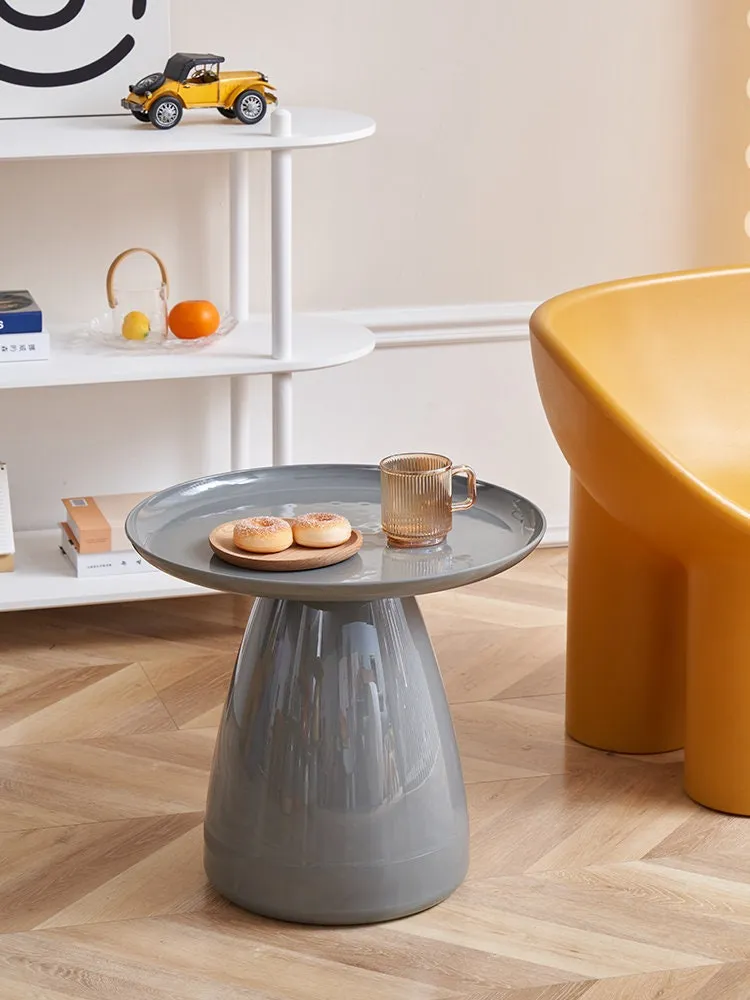 Round Plastic Side Table Coffee Table