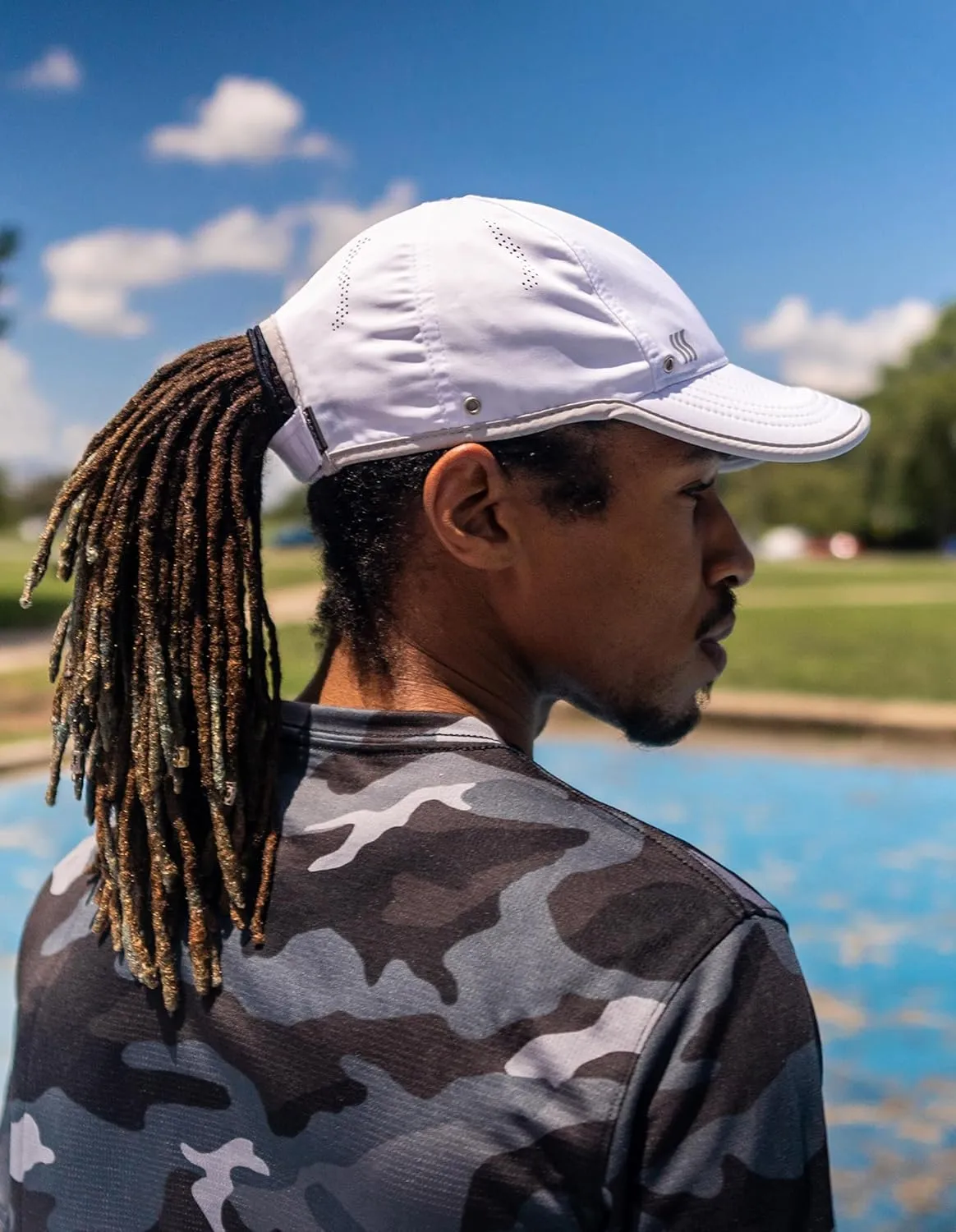 SAAKA Lightweight Sports Hat for Men. Fast Drying, Stays Cools. Best for Running, Tennis, Golf & Working Out.