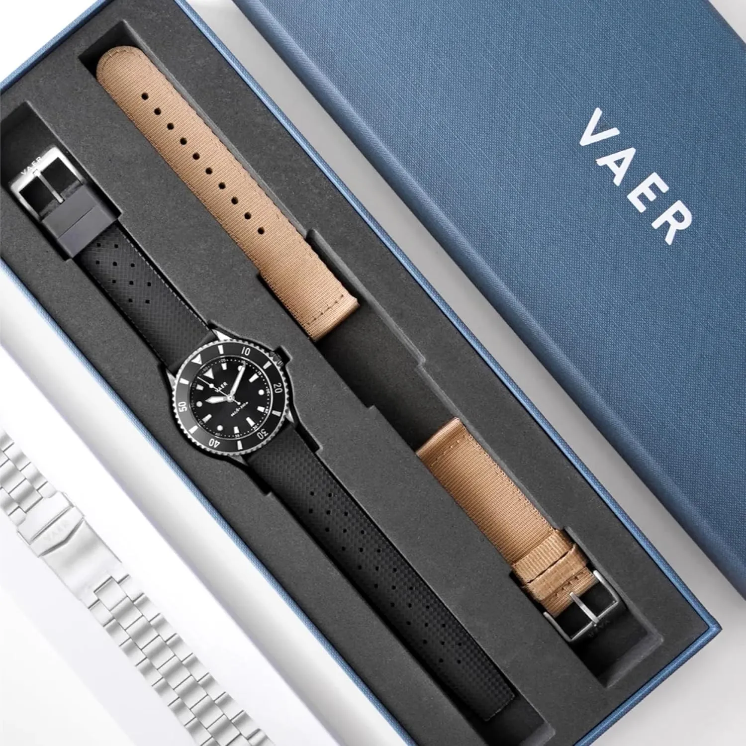 Vaer DS4 Solar Dive Watch for Men - Ocean Ready 20 ATM Solar Powered - Perpetual Time Keeping Sapphire Crystal ( /- 20 Seconds/Month) - 2 Quick-Change 20mm Straps - Gifts for Dad - 42mm (Medium)